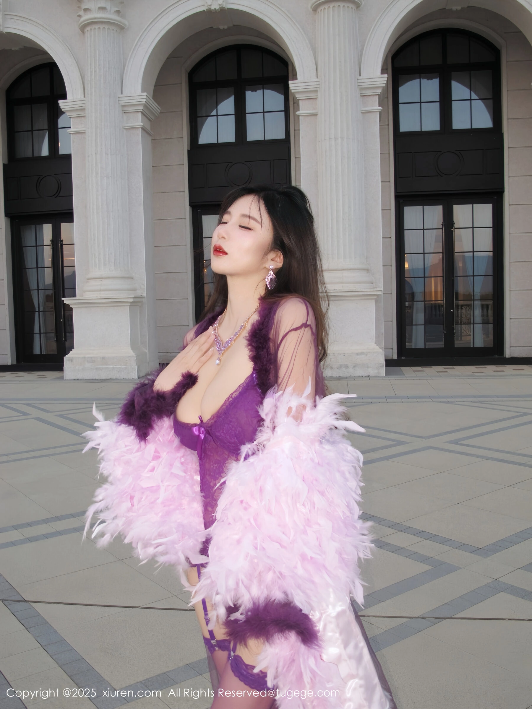 [XiuRen秀人网] 小肉肉咪 Vol.11047